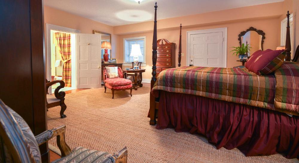Deluxe Double Room interior